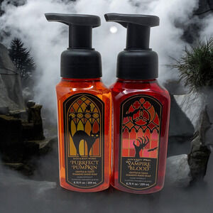 Lot 2 x Bath & Body Works Halloween Foaming Hand Soaps Vampire Blood & Pumpkin